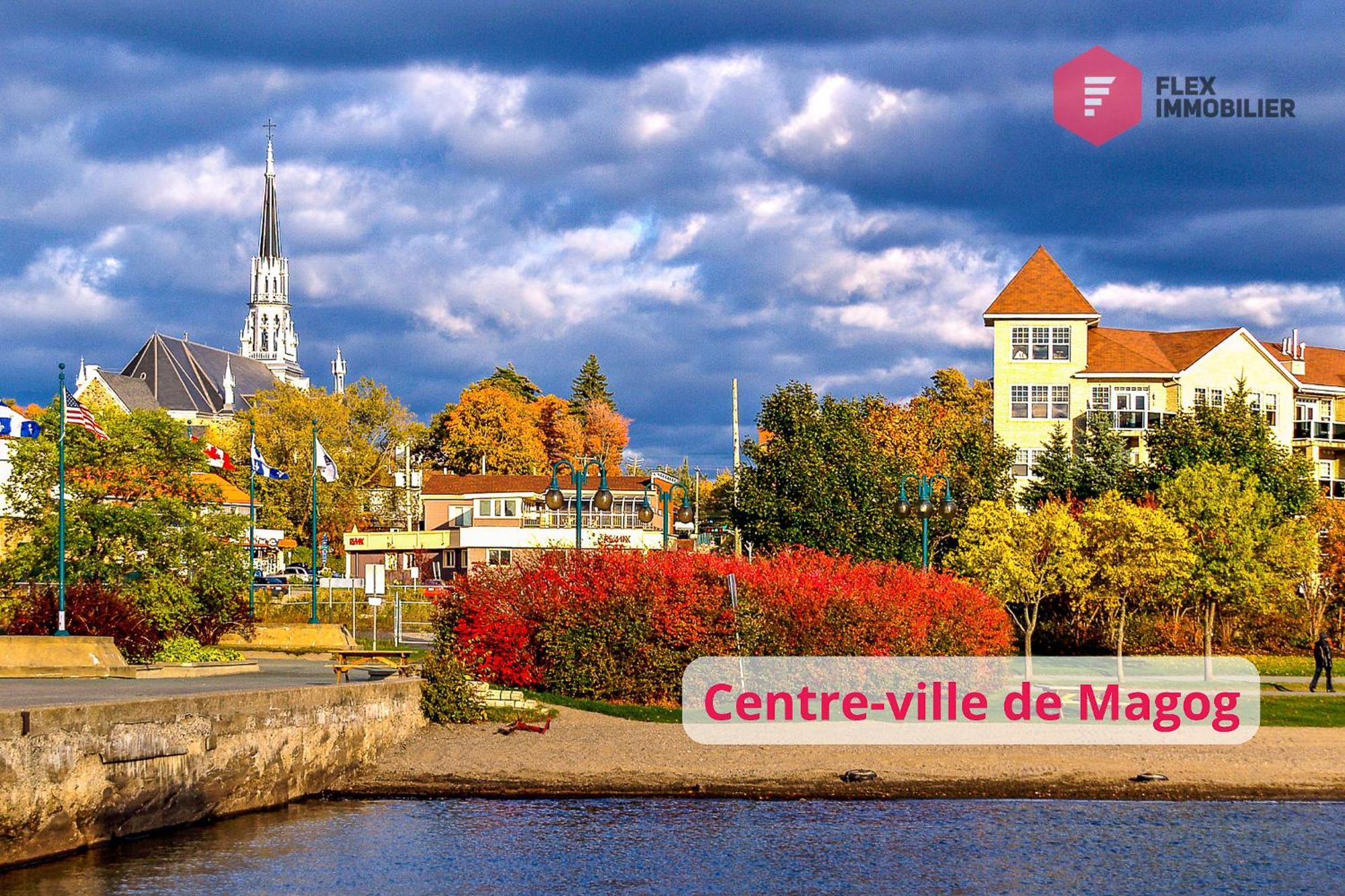 The Comfort On The River In Downtown Magog Exterior photo